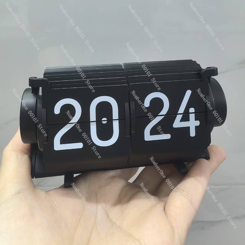 Automatic Page-Turning Clock,  - Electronic Gadgets recension och pris